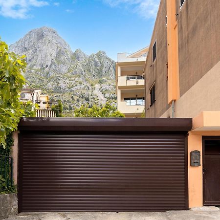 Apartment Busola Kotor Exteriör bild